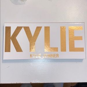 Kylie Cosmetics Bronze Palette